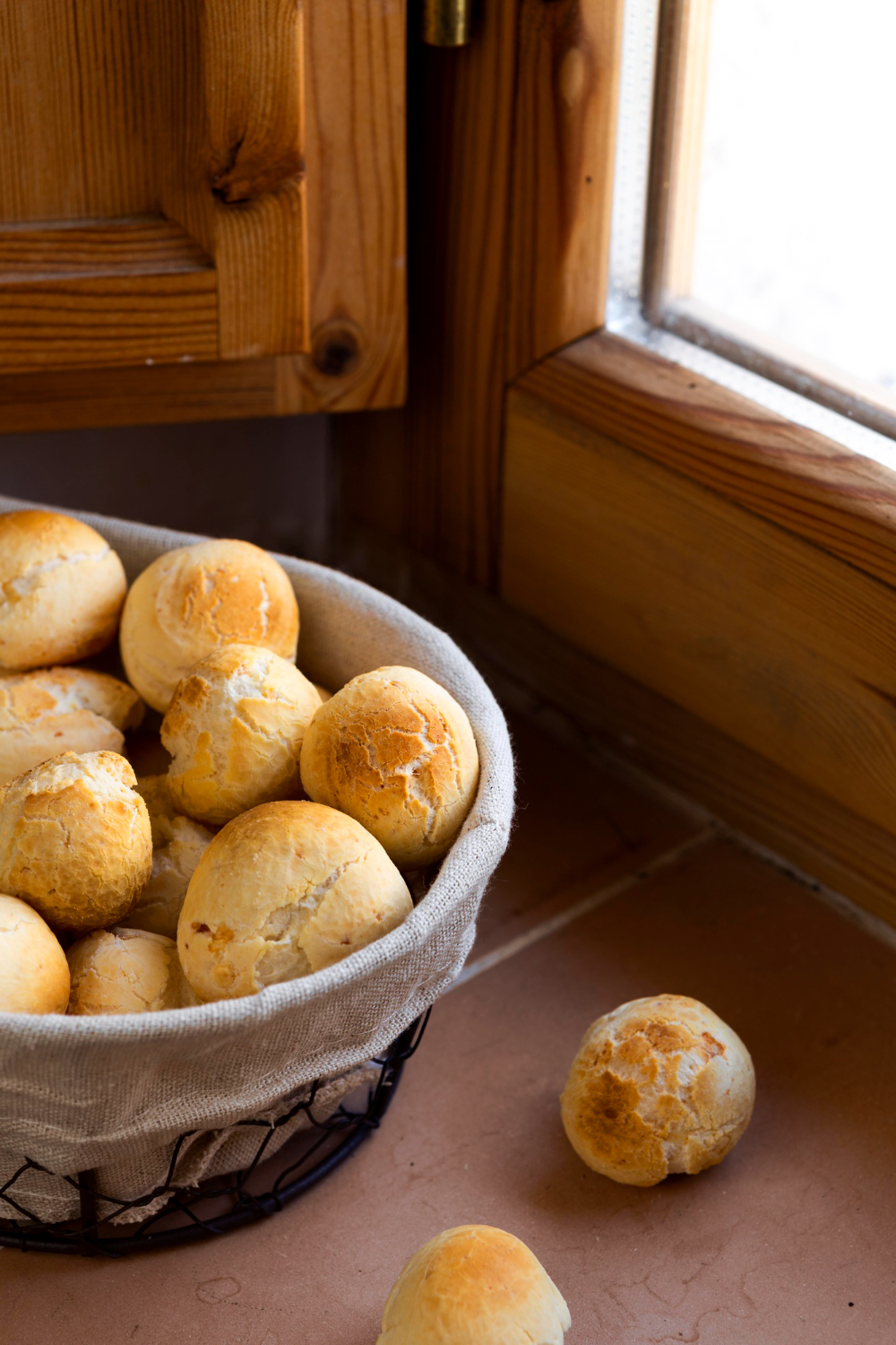 Sourdough Pão de Queijo (Brazilian Cheese Bread) Recipe